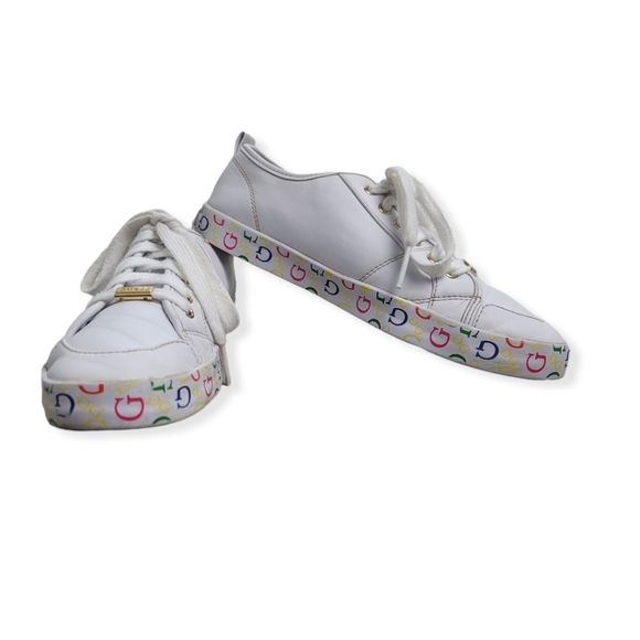 GUESS‎ Women's White Leather Sneakers with Goldtone Emblem - Picture 10 of 10
